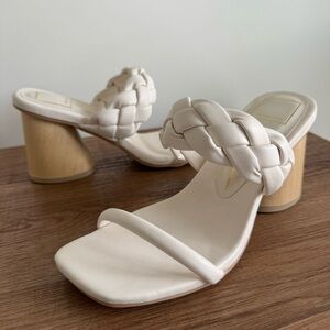 Dolce Vita - Women’s Henley Heeled Sandal in Ivory/White size 6